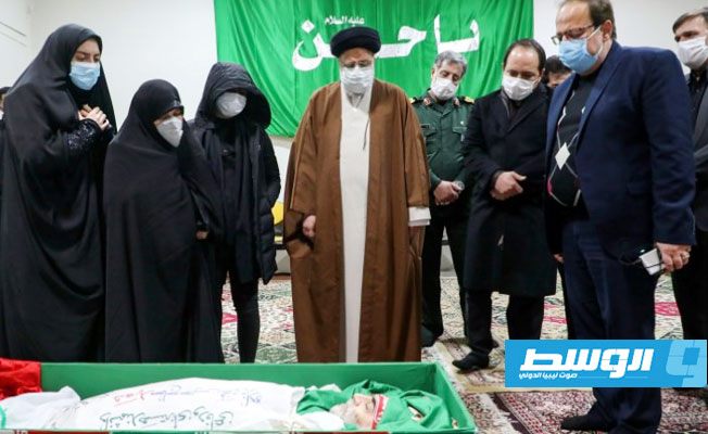 إيران تتهم تل أبيب و«مجاهدي خلق» بالضلوع في اغتيال فخري زاده