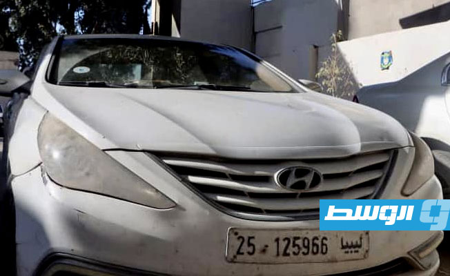 ضبط سيارتين مسروقتين بقصر بن غشير إحداهما تابعة لوزارة الداخلية