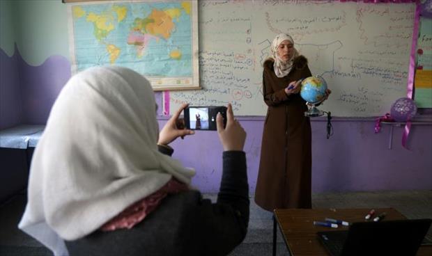 في سورية.. رفاهية التعليم عن بعد في زمن الحرب و«كورونا»