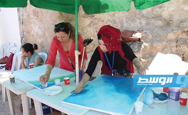 الفنانة الليبية حكمت شعبان تشارك في مهرجان «عيد البحر» بتونس
