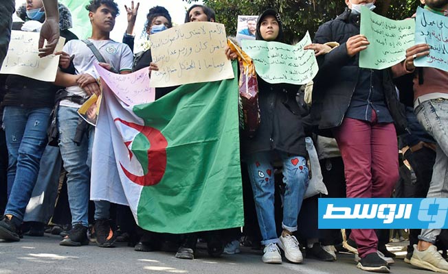 الجزائر.. الحبس الموقت لـ24 شخصا أوقفوا لمشاركتهم في تظاهرة للحراك