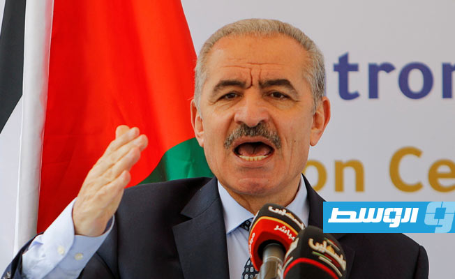 رئيس الوزراء الفلسطيني يطالب الأمم المتحدة والاتحاد الأوروبي بـ«إنزال المساعدات بالمظلات» إلى غزة