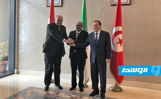 بدء الاجتماع الثلاثي لوزراء خارجية مصر وتونس والجزائر حول ليبيا