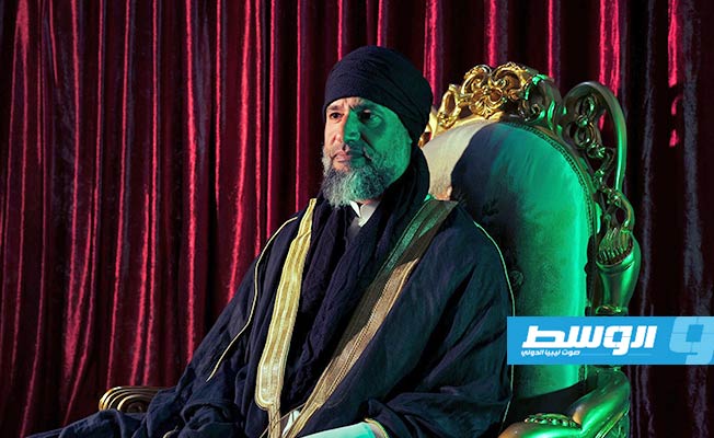 «بلومبرغ»: بوتين يضغط على حفتر لدعم سيف القذافي «في رئاسة ليبيا»