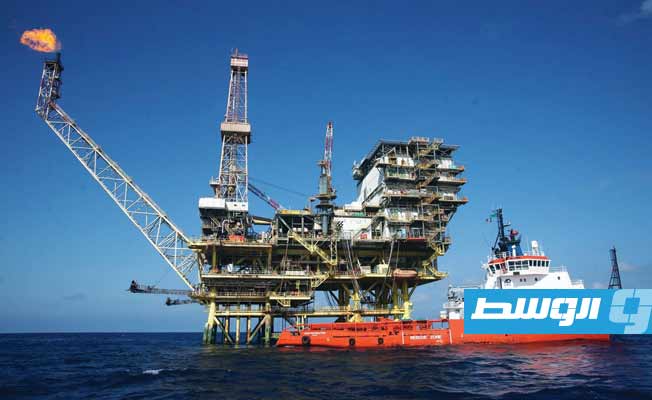 «إيني» الإيطالية تطلب تطوير حقول نفطية في ليبيا