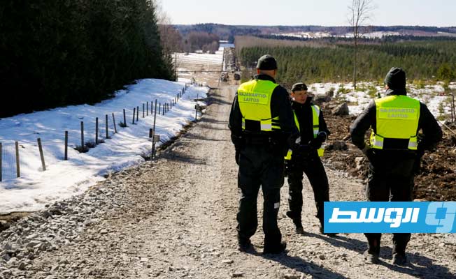 فنلندا تغلق نصف معابرها الحدودية مع روسيا لمواجهة الهجرة غير النظامية
