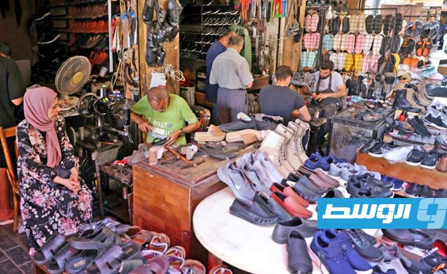 لبنان.. الأزمة الاقتصادية تنعش «مهنًا» تقليدية كانت مهددة بالاندثار