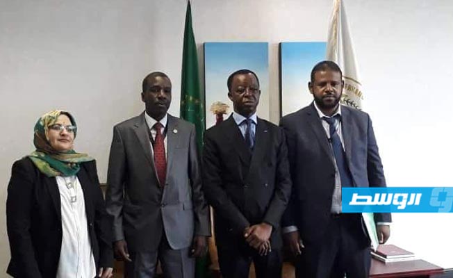أعضاء من مجلس النواب يبحثون مع رئيس البرلمان الأفريقي الوضع في ليبيا