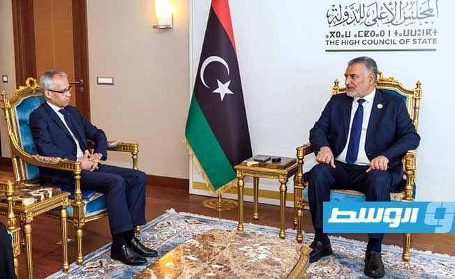رئيس المجلس الأعلى للدولة محمد تكالة يلتقي سفير فرنسا لدى ليبيا مصطفى مهراج، الأربعاء 17 يناير 2024 (المكتب الإعلامي لمجلس الدولة)