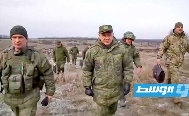 وزير الدفاع الروسي يتفقد قواته في أوكرانيا