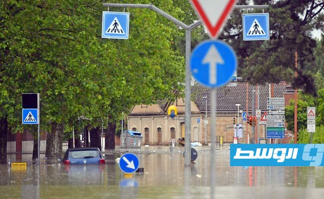 8 قتلى وإجلاء الآلاف في فيضانات بشمال إيطاليا