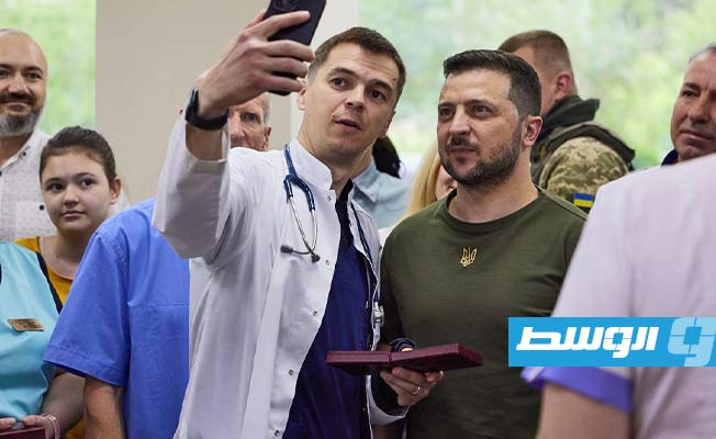 زيلينسكي يزور ميكولايف في جنوب أوكرانيا. (الإنترنت)