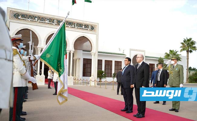 المنفي يغادر الجزائر بعد محادثات مع تبون
