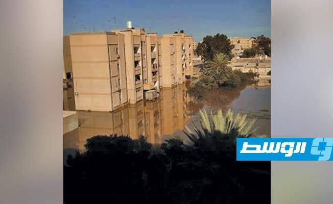 غرق منطقة عمارات الضواحي بالعاصمة طرابلس جراء الأمطار الغزيرة، 15 سبتمبر 2020. (الإنترنت)