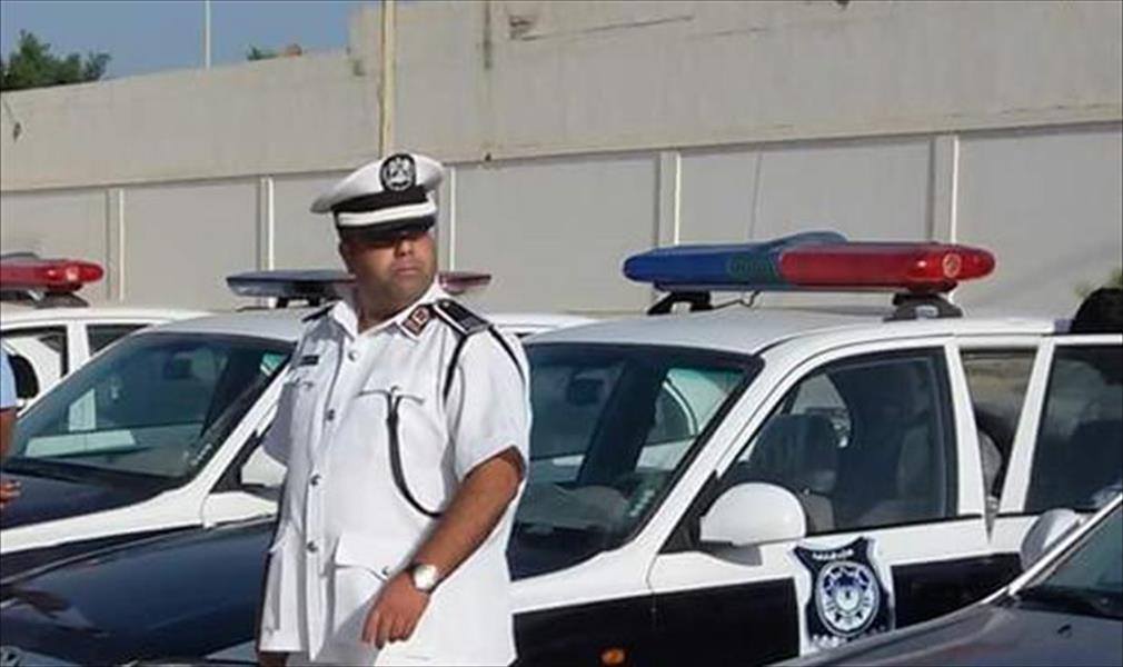 مرور بنغازي يقبل تسجيل السيارات بالصكوك المصدقة ويمهل أصحاب المركبات أسبوعًا