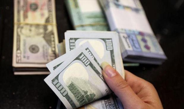 ارتفاع الطلب على الدولار بفعل مخاوف «كورونا»