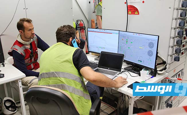 بالصور: التشغيل المبدئي للوحدة الأولى بمشروع محطة كهرباء غرب طرابلس