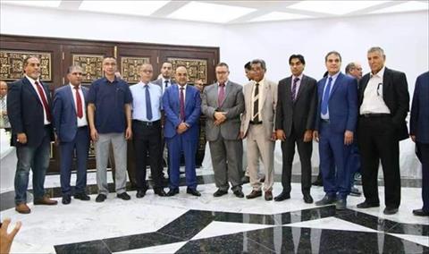 افتتاح مصرف الوحدة فرع السوق ببلدية بنغازي بعد إعادة ترميمه