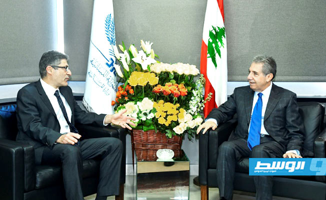 وزير مالية لبنان الجديد يلتقي مسؤولا في صندوق النقد الدولي