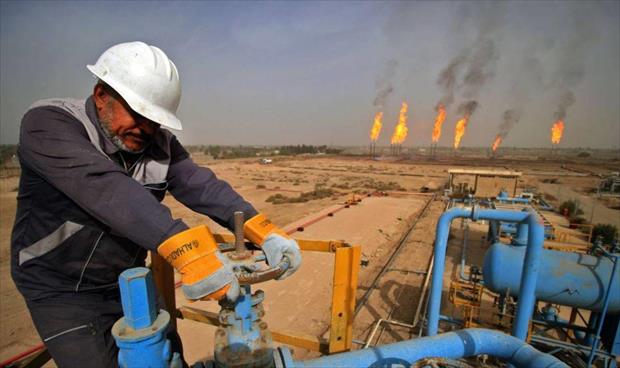 متظاهرون عراقيون يوقفون الإنتاج النفطي في حقل الناصرية