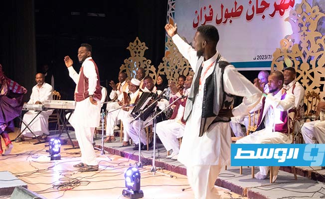 بالصور: انطلاق مهرجان «طبول فزان» بالمسرح البلدي سبها