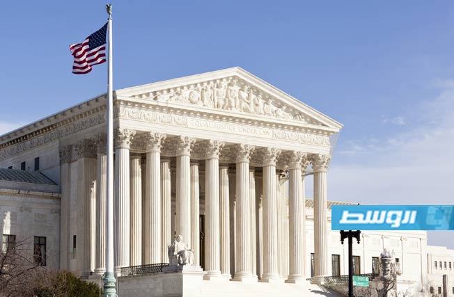 المحكمة العليا الأميركية تنظر دعوى بشأن مراقبة «إف بي آي» لمسجد في كاليفورنيا
