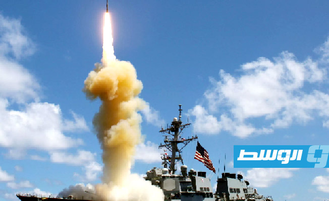هجوم صاروخي على سفينة قبالة اليمن