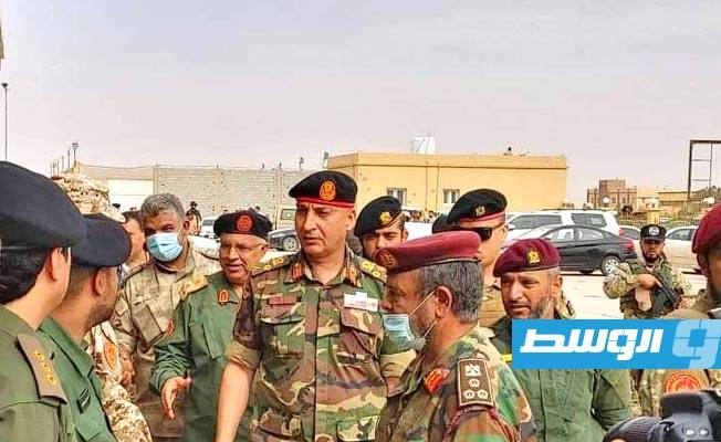 رئيس أركان قوات «الوفاق» يبحث تفعيل المؤسسات العسكرية في بني وليد
