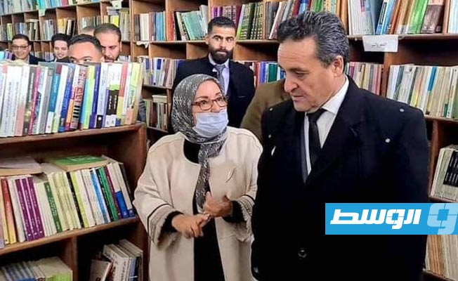 الغويل يتفقد أوضاع مكتبات طرابلس