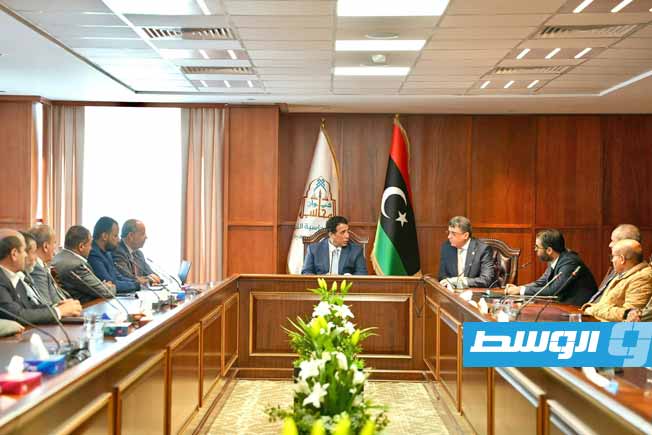 Shakshak briefs Menfi about financial situation and efforts by the Audit Bureau to combat corruption
