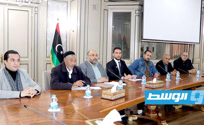 من لقاء أبوجناح مع وفد من عمداء منطقة ورشفانة بالعاصمة طرابلس، 13 ديسمبر 2021. (حكومة الوحدة الوطنية)