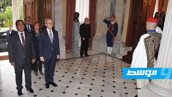 سفير ليبيا في أثينا يسلم أوراق اعتماده إلى الرئيس اليوناني