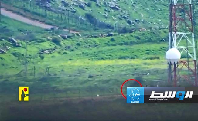 «حزب الله» يستهدف قاعدة «إسرائيلية» بعشرات الصواريخ