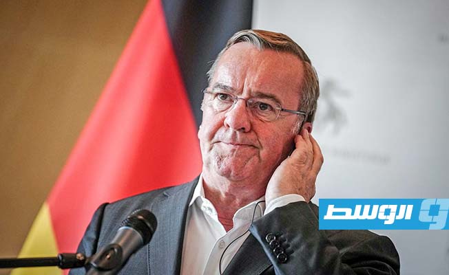 وزير الدفاع الألماني يلغي زيارة للعراق بسبب احتجاجات حرق المصحف