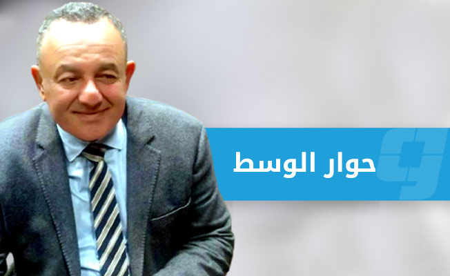 عمرو الشوبكي: رياح التغيير هبت على ليبيا وهي غير مستعدة.. وفشل الانتخابات أول طريق «التقسيم»