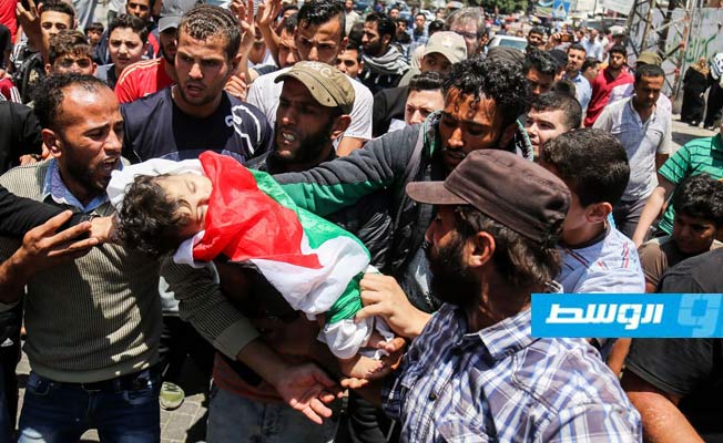 ليلى الغندور أصغر ضحية في مجزرة غزة.. خنق رئتيها الغاز الإسرائيلي (صور)