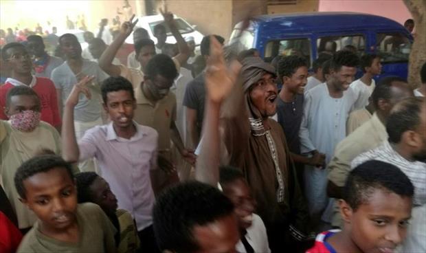 الشرطة السودانية تفرق مسيرة تطالب بالإفراج عن المعتقلات