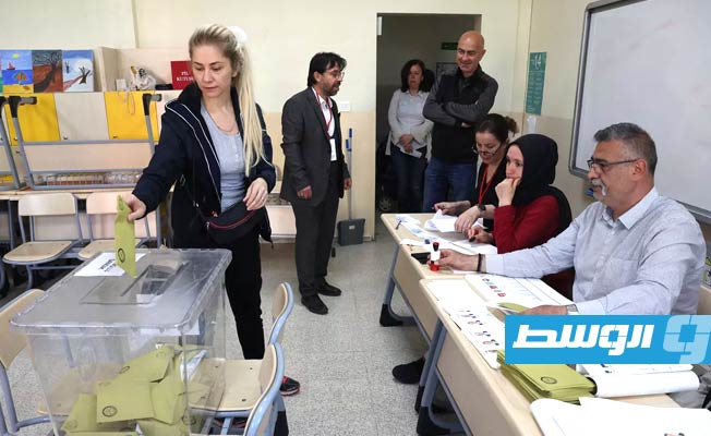 إغلاق صناديق الاقتراع رسميًا في الانتخابات الرئاسية والبرلمانية التركية