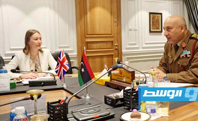 Al-Haddad discusses joint cooperation and military support with British Embassy delegation