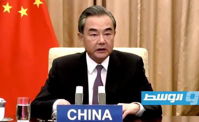 وزير الخارجية الصيني: الحل الجوهري في ليبيا يكمن في إنهاء الصراع سلميا والبدء في جهود الإعمار