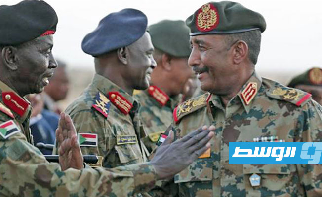 الجيش السوداني يبدأ في اتخاذ إجراءات قانونية ضد «إهانات» النشطاء