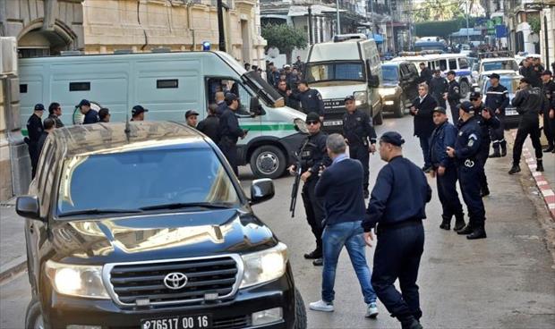 بدء محاكمة مدير الشرطة الجزائرية الأسبق بقضايا فساد