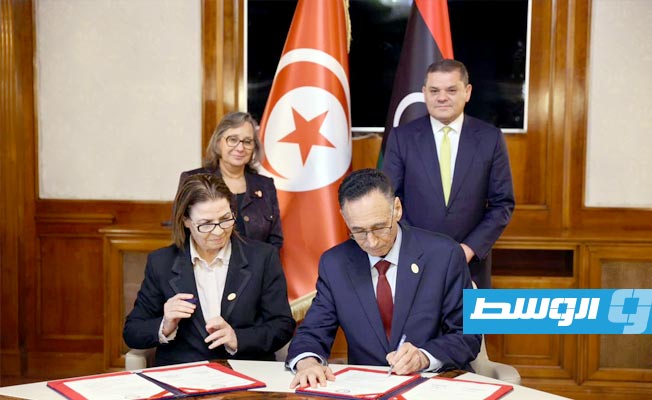 «حكومتنا»: توقيع اتفاقية اقتصادية مع تونس تتضمن إنشاء منطقة حرة بمعبر رأس اجدير