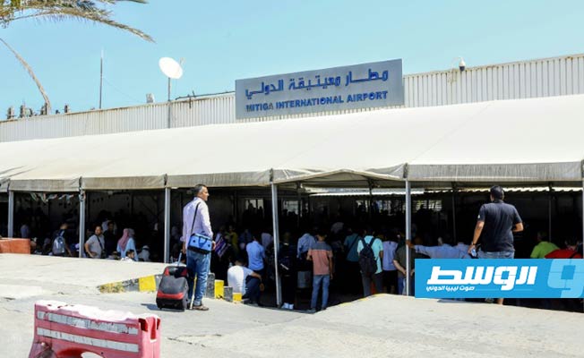 القصف المتكرر يغلق مطار معيتيقة في طرابلس