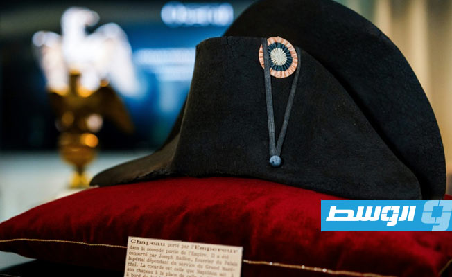 بيع قبعة لنابليون بونابرت في مزاد بـ2.11 مليون دولار