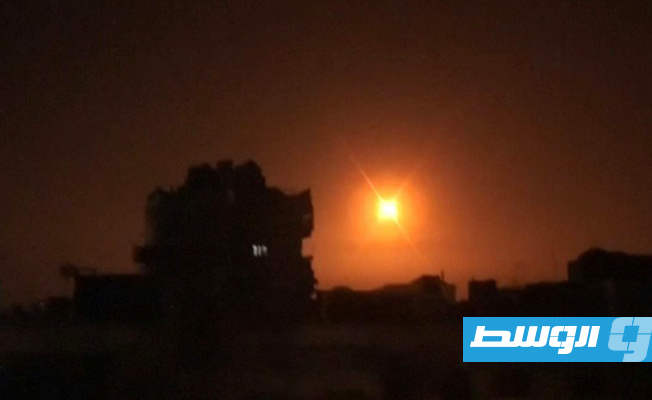 إسرائيل تستهدف مواقع للجيش السوري بضربات جوية