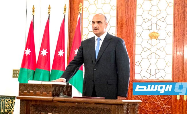 الحكومة الأردنية الجديدة تؤدي اليمين برئاسة الخصاونة