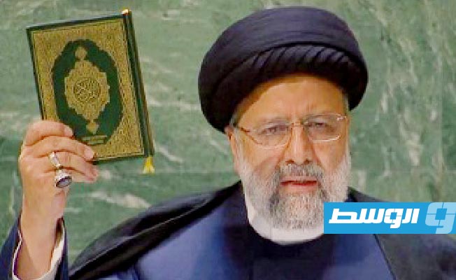 الرئيس الإيراني يرفع المصحف من منبر الأمم المتحدة استنكارا لتدنيسه