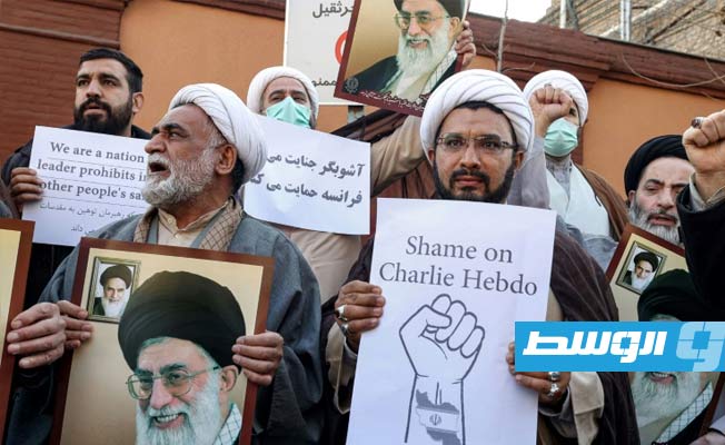 اعتصام أمام السفارة الفرنسية في طهران تنديدا برسوم نشرتها «شارلي إيبدو» لخامنئي