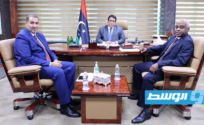 سفيرا ليبيا الجديدان لدى السودان ورواندا يؤديان اليمين أمام المنفي